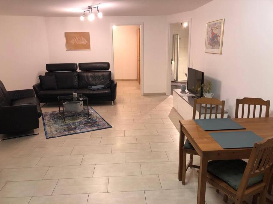 Wohnung In Gehobener Lage ブルッフザール エクステリア 写真